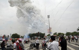 'Nổ pháo hoa không phải do hàng Trung Quốc'