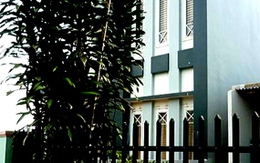 Cô giáo mất 30 cây vàng và 300 triệu 