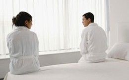 Nguy cơ hiếm muộn vì... mặc quần bó sát