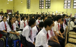Ép buộc phụ huynh đóng góp là vi phạm pháp luật