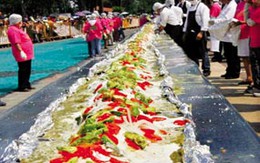 Chiếc bánh cuộn dài nhất thế giới