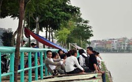 Kiểu kinh doanh 'độc' ở Hồ Tây