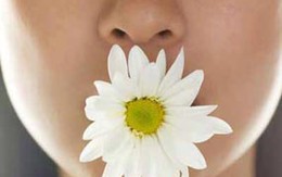 Tại sao hơi thở có mùi? 