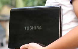 Laptop 'nhỏ xinh' của Toshiba
