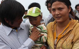 Vỡ oà niềm vui ngày đoàn tụ