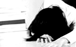Bé gái 12, phụ nữ 36 vùng thoát, tố cáo "yêu râu xanh"