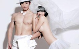 "Sốt" chụp ảnh cưới... khoả thân 