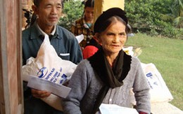 Bầu ơi thương lấy bí cùng