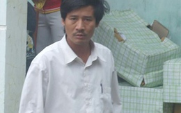 Phó Chủ tịch xã đuổi đoàn cứu trợ lũ lụt 