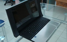 Cận cảnh laptop đắt nhất VN