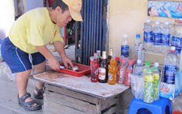 Chàng lùn 1,2 m trở thành hướng dẫn viên nổi tiếng