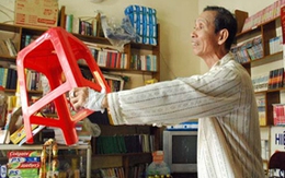 Hai vợ chồng già...bắt cướp