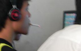 Khói thuốc lá trong quán Internet