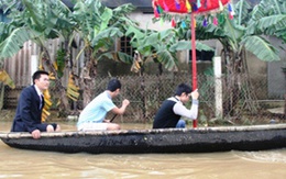 Cưới trong lũ