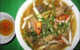 Ngó sen nấu canh chua thịt gà   