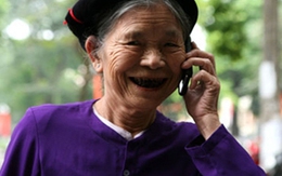 Đại gia di động chạy đua ‘săn’ người già và trẻ em