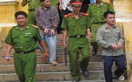 Bỏ nhà đi hoang, bị yêu râu xanh hại đời