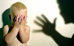 Bé trai 1 tuổi bị bố quật chấn thương sọ não