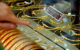 Giá vàng và đôla chững lại