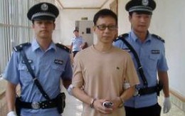 Giám đốc bị lộ nhật ký "mây mưa"