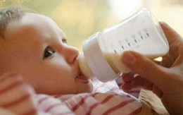Chưa phát hiện bình sữa có chất hại nội tiết trẻ ở VN