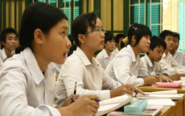 Dạy môn tự nhiên bằng tiếng Anh: Khó cả thầy lẫn trò