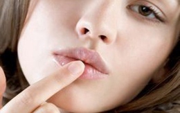 Giữ đôi môi mềm mịn trong gió lạnh