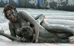 Tám lễ hội kỳ lạ nhất thế giới