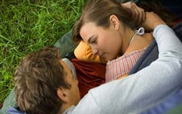 Người yêu đòi quan hệ để ràng buộc
