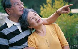 Tuổi cao nên ăn ít