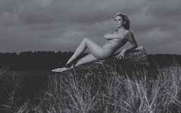 Chụp nude lo tiền phẫu thuật cho chồng