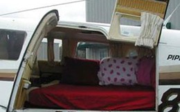 Làm "chuyện ấy" trên máy bay với 26 triệu đồng