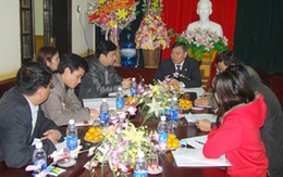 Phó Tổng cục trưởng Tổng cục DS – KHHGĐ Trần Văn Chiến làm việc tại Phú Thọ