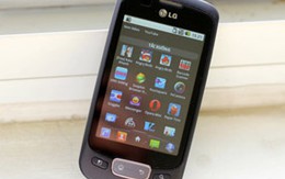 Mua smartphone chơi Tết