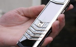 Cặp tình nhân cướp điện thoại Vertu 150 triệu đồng giữa phố