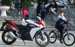 Xe máy Honda CBR150R 2011 về Việt Nam