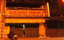 Ông chủ nhanh trí bắt kẻ cướp tiệm vàng