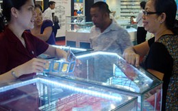 Giá vàng tăng chóng mặt, lập kỷ lục mới