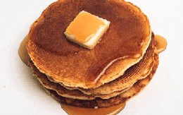 Làm pancake với bộ chảo đặc biệt