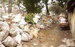 Phường Thượng Đình, Thanh Xuân, Hà Nội: "Tường rác” dài 400m