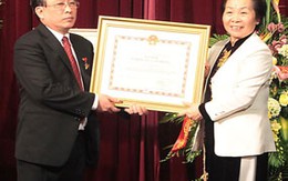 BV Việt Đức đón nhận Huân chương Hồ Chí Minh