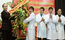 Phó Thủ tướng Nguyễn Thiện Nhân thăm một số bệnh viện