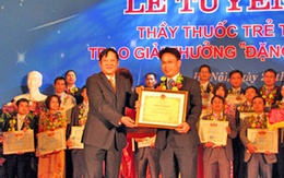 10 bác sĩ trẻ nhận giải thưởng Đặng Thùy Trâm
