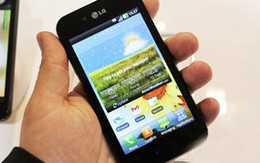 LG Optimus Black giá hơn 12,5 triệu