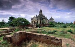 Cố đô Bagan cổ kính và tráng lệ 