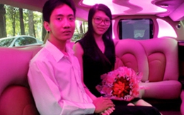 Chàng trai Sài thành cầu hôn trên xe Limousine 
