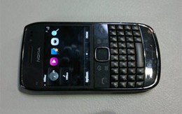 Dế 'bấm và chạm' Nokia E6