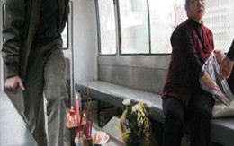Phát hiện xác bé sơ sinh trong túi nilon