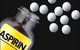 Không tùy tiện uống Aspirin ngừa ung thư