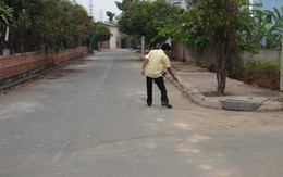 Xiết cổ tài xế taxi cướp không thành